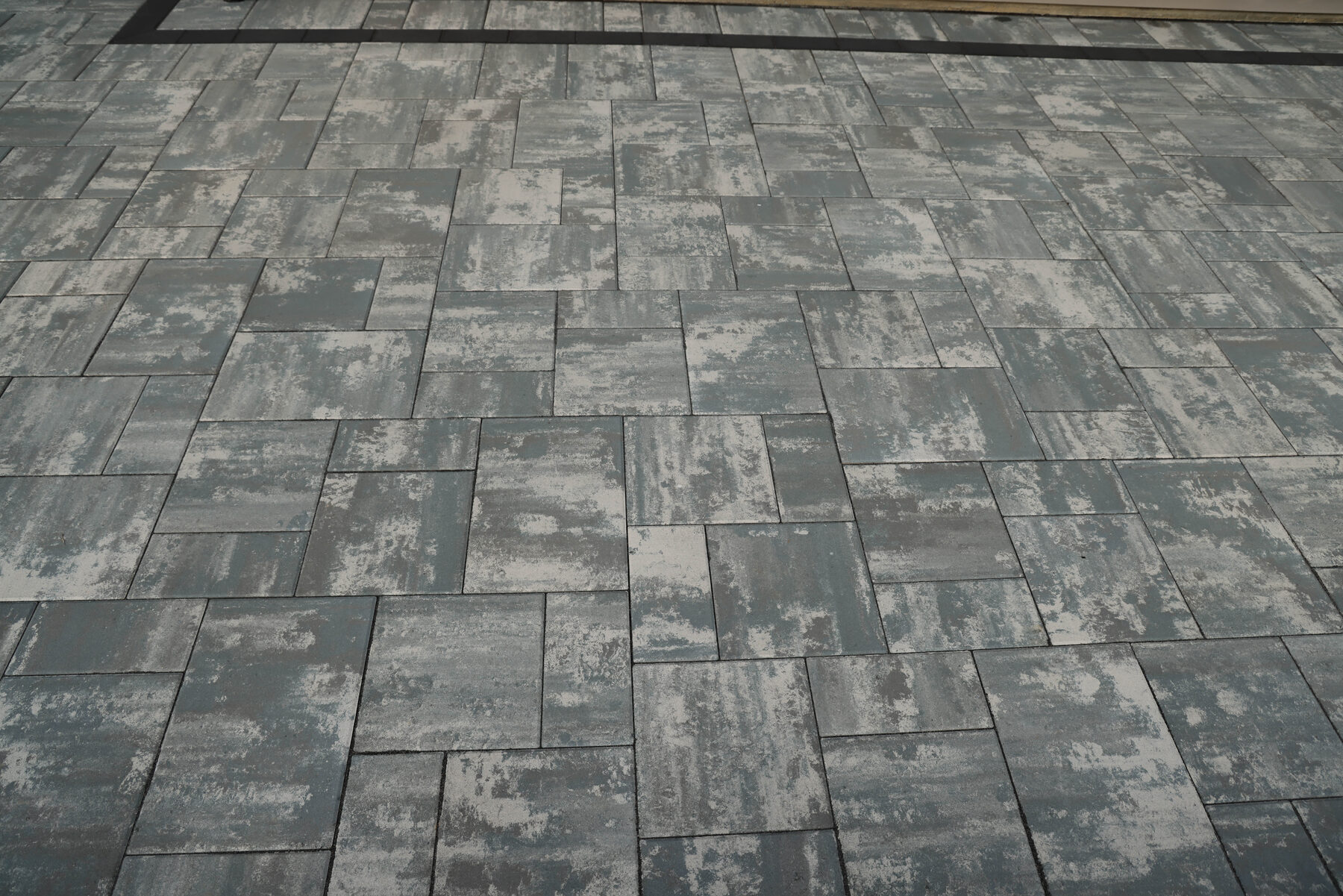 Large format paver detail