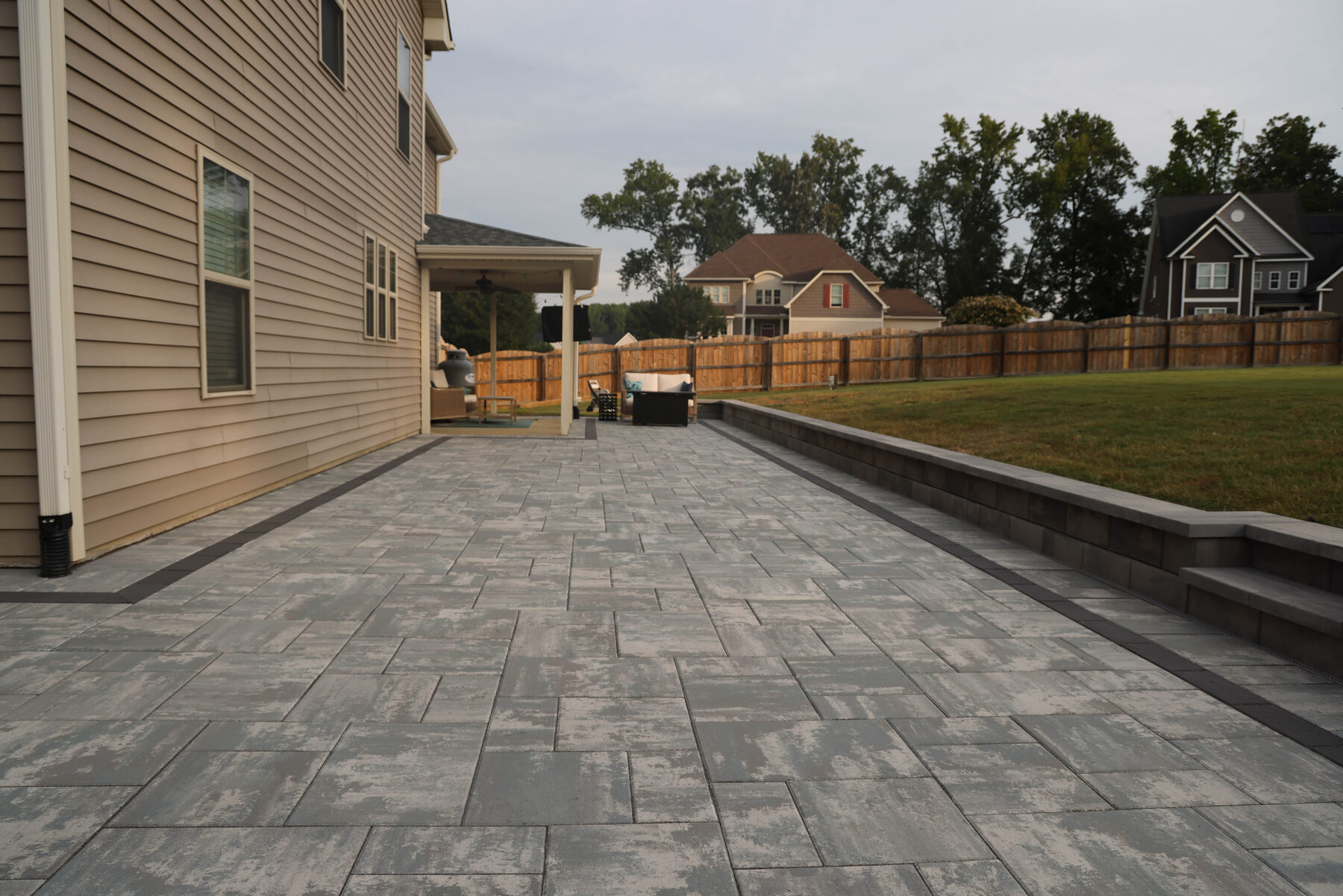 Side yard paver walkway